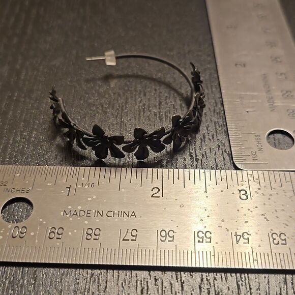 Matte Black Floral Design Hoop Earrings - Picture 5 of 9